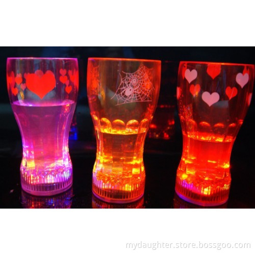 Flashing Cola Cup (MAL000123653)
